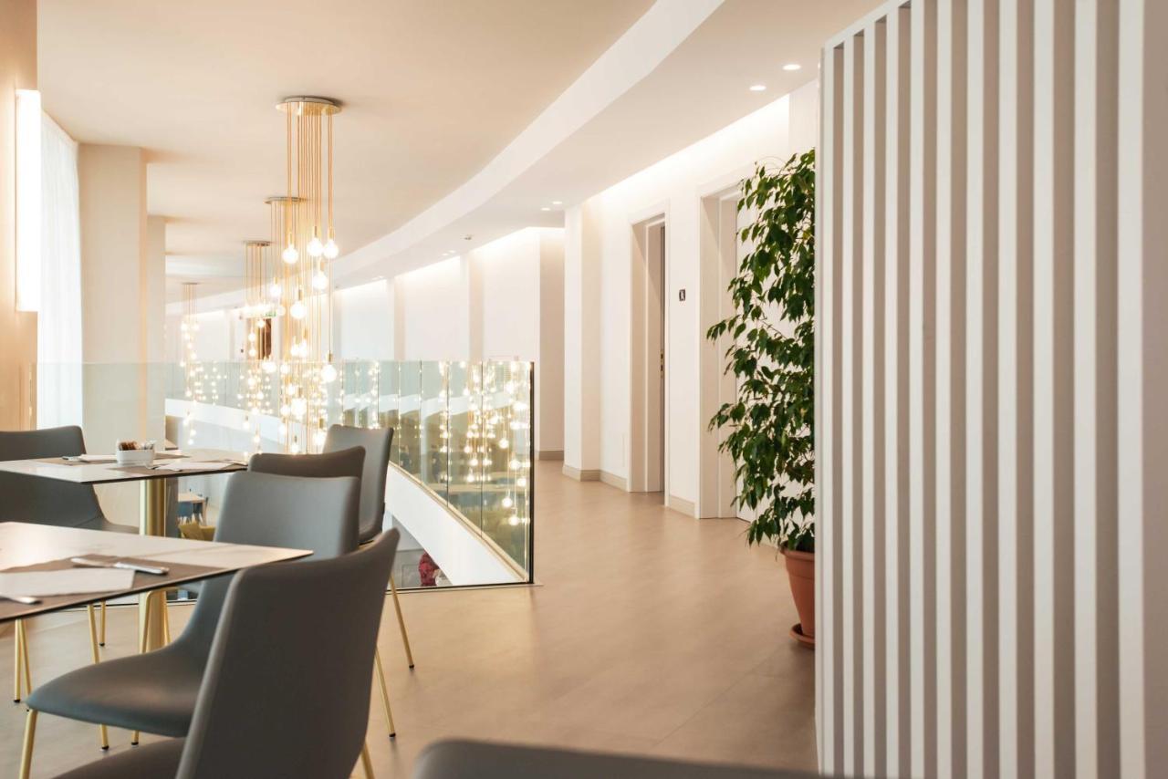 Phi Hotel Cavalieri ブラ エクステリア 写真